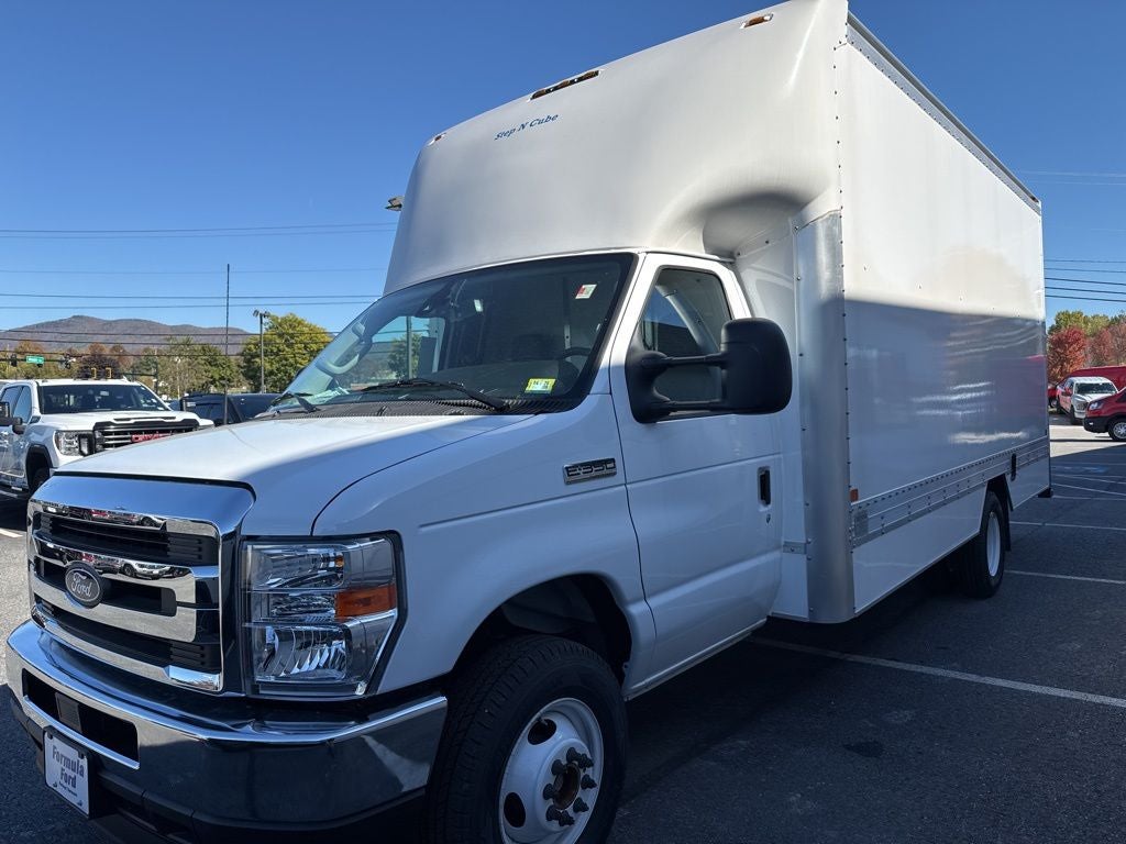 2026 Ford Econoline Cutaway E-350 SRW in Oxford White — front three-quarter view